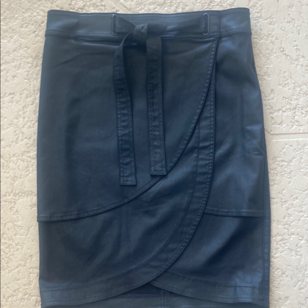 White House Black Market Black Vegan Leather Mini Pencil Skirt Wrap Style size 6